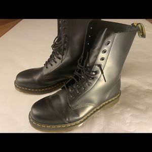 Doc Martens 1490 Smooth Leather Mid Calf Boots